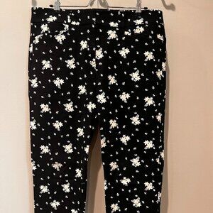 Loft Marisa Straight-Leg Pant in Black with White Floral, Size 12